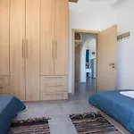Milla Villa *